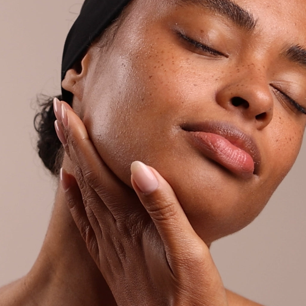 Eminence Rosehip Triple C+E Firming Oil